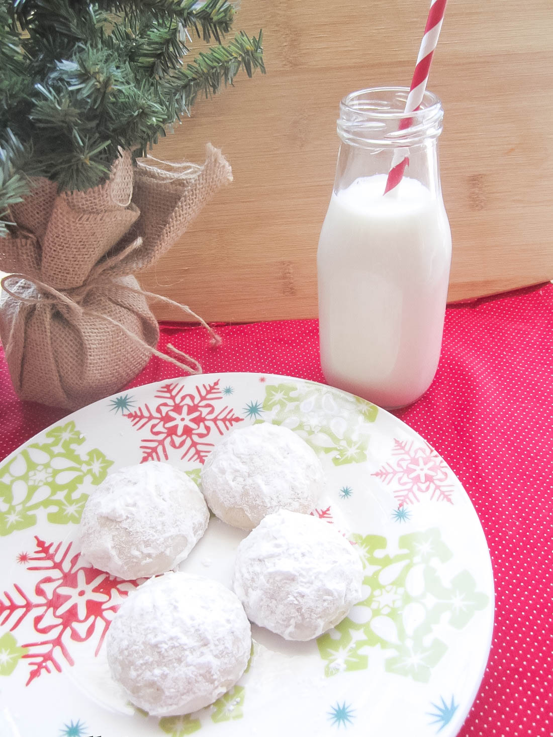 Snowball Cookies for Christmas