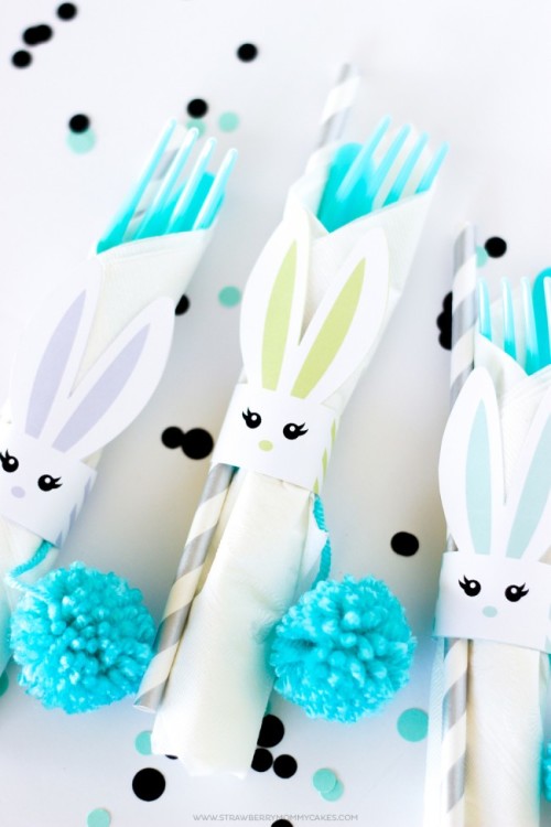 How-to-make-Printable-Easter-Bunny-Napkin-Holders-