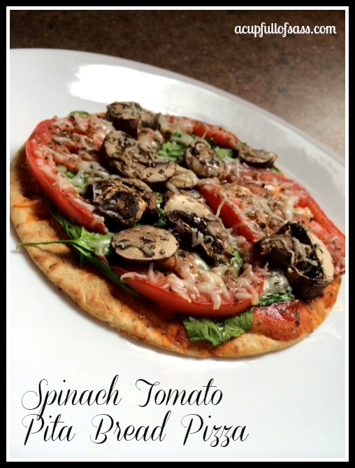 spinach tomato pita bread pizza