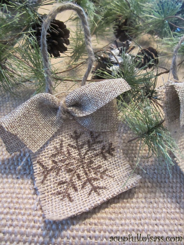 burlap ornament 2