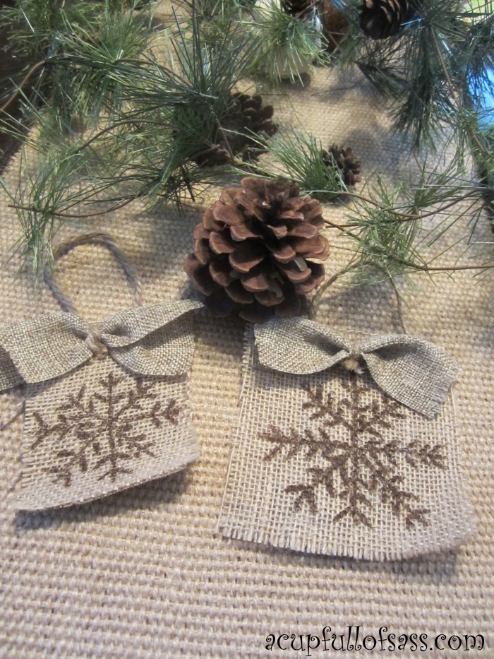 burlap ornament 3