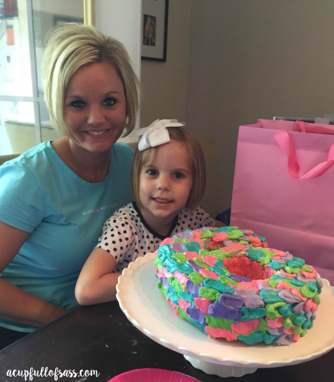 pastel birthday cake