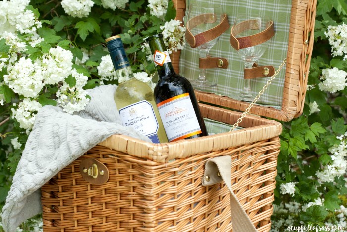 wine picnic basket