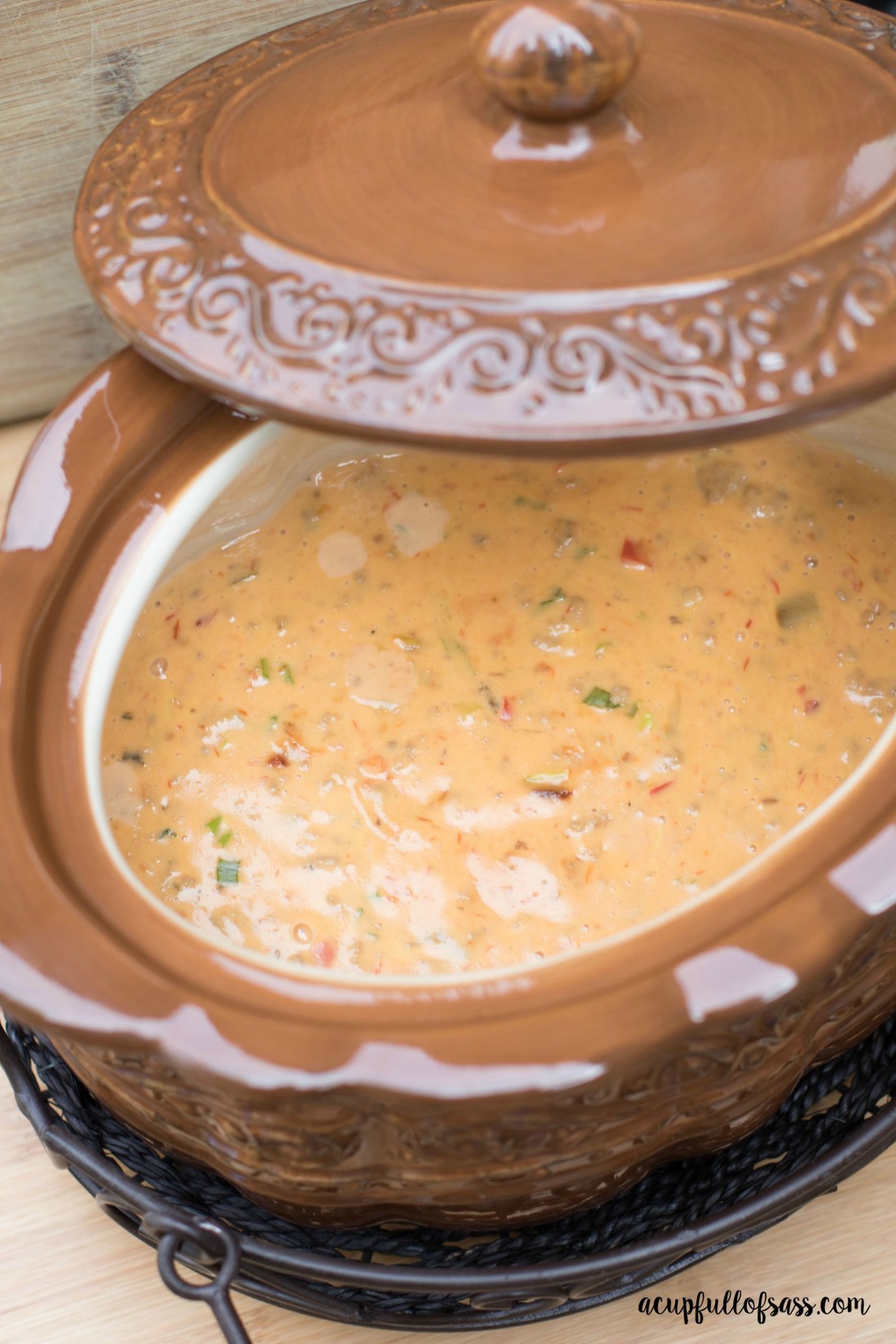 Mom&amp;#39;s Crockpot Nacho Cheese Dip - A Cup Full of Sass