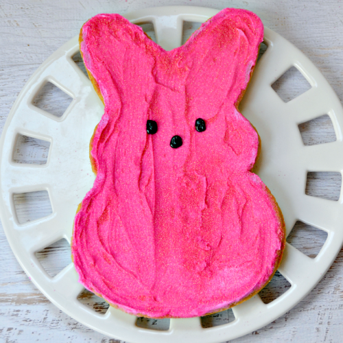 Adorable-Peeps-Cookie-Cake-