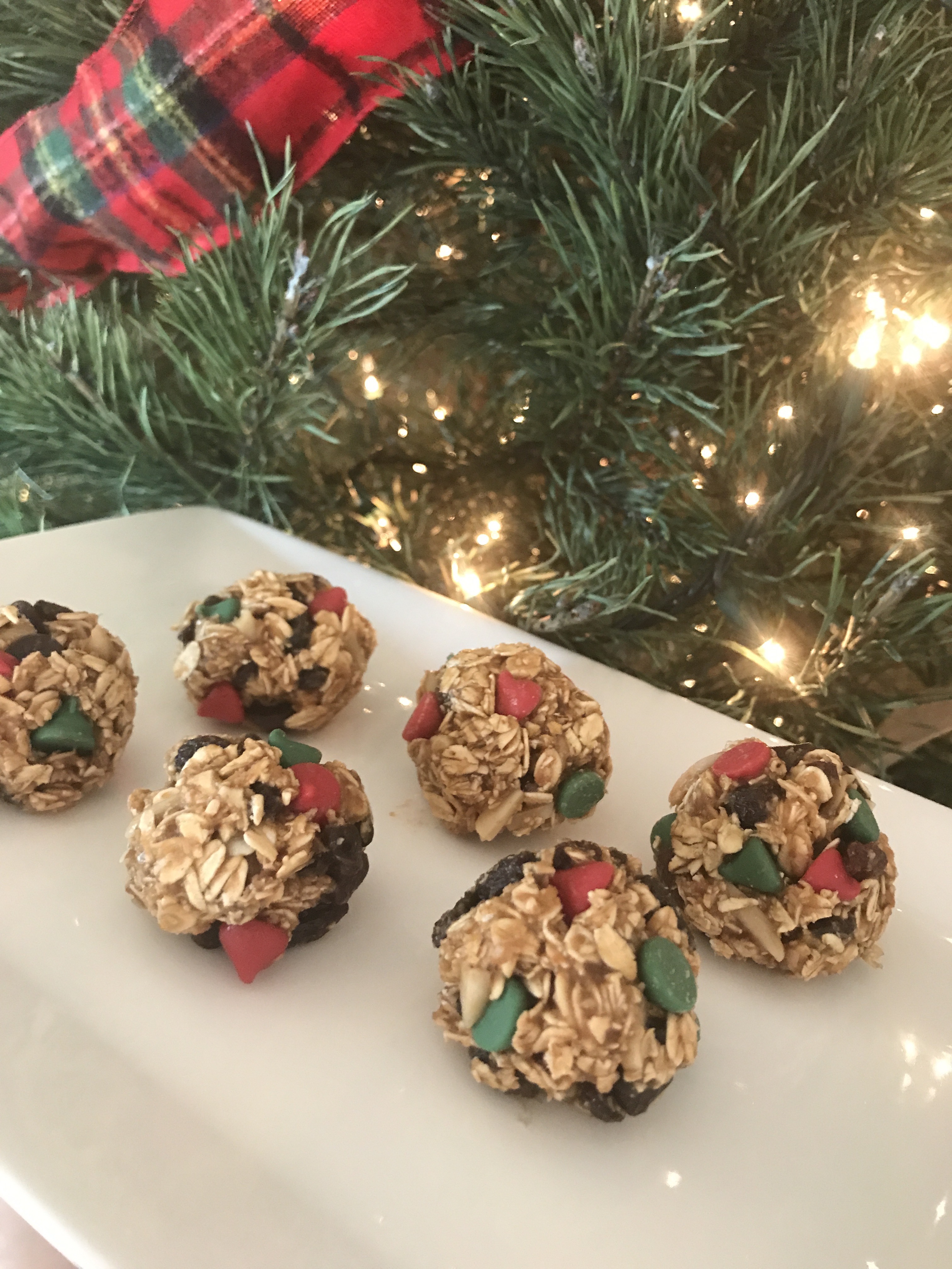 Christmas No Bake Protein Balls