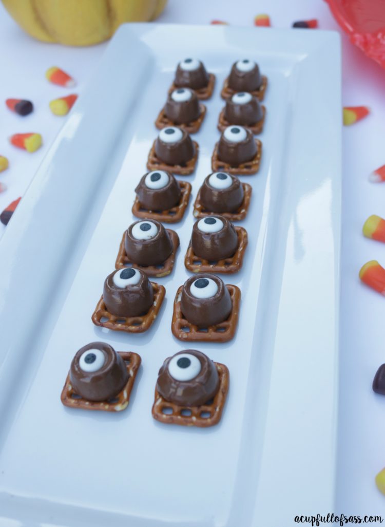 Halloween Rolo Pretzel Treats