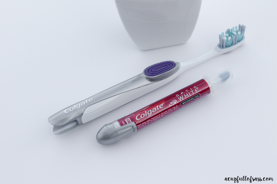 Colgate® Optic White® Toothbrush + Whitening Pen