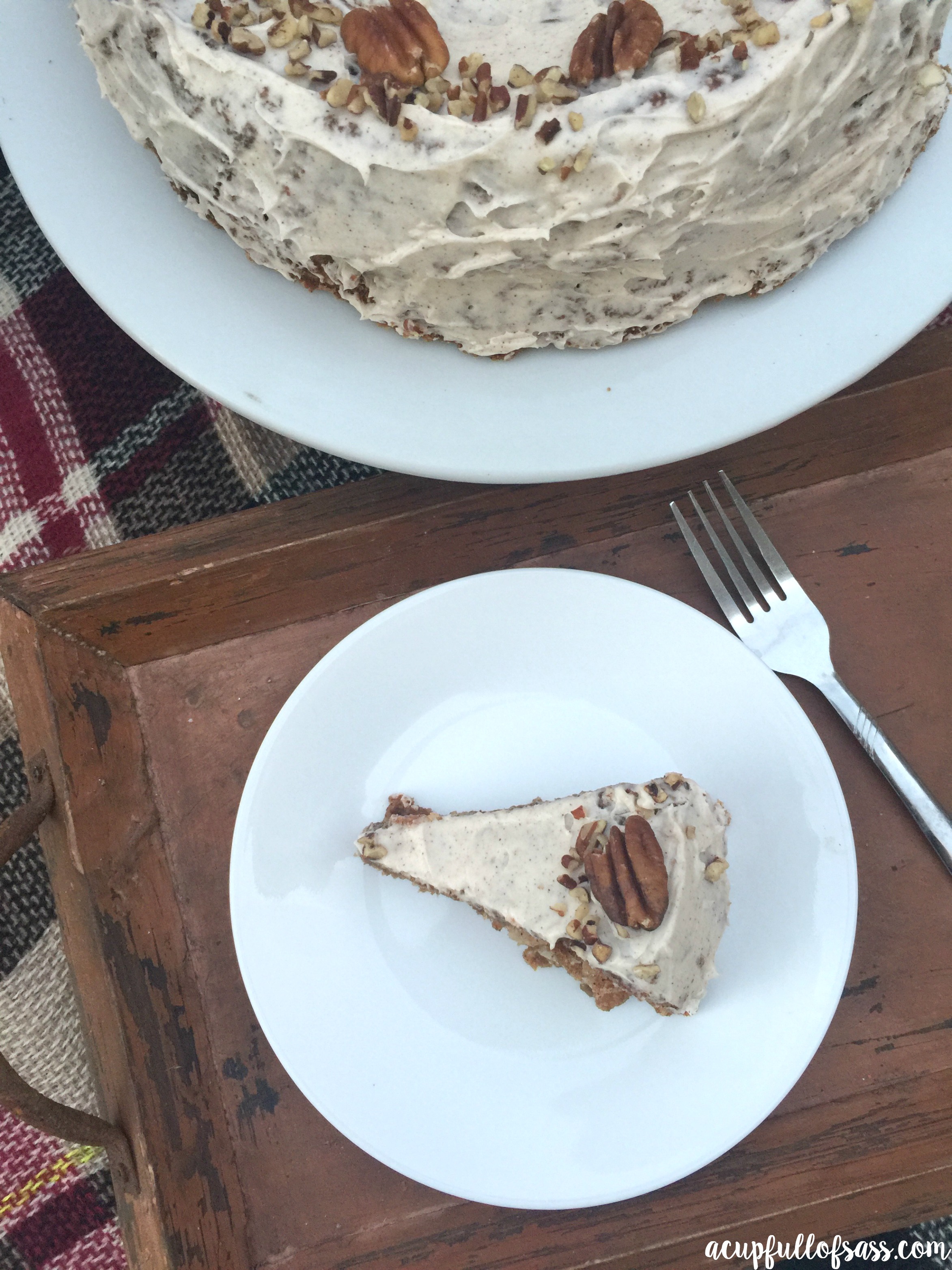 Apple Spice Cake with Cinnamon Cream Cheese Frosting