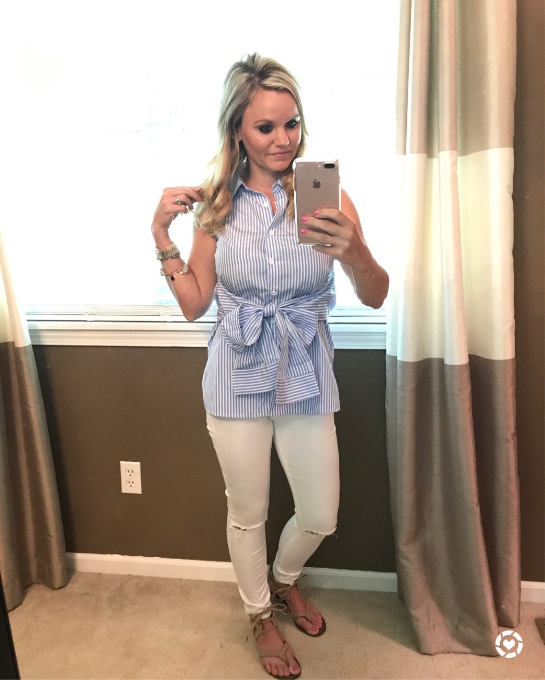 Bow top outfit