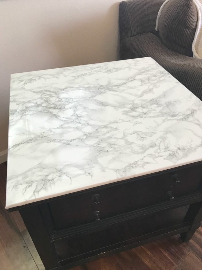 Faux Marble Table DIY