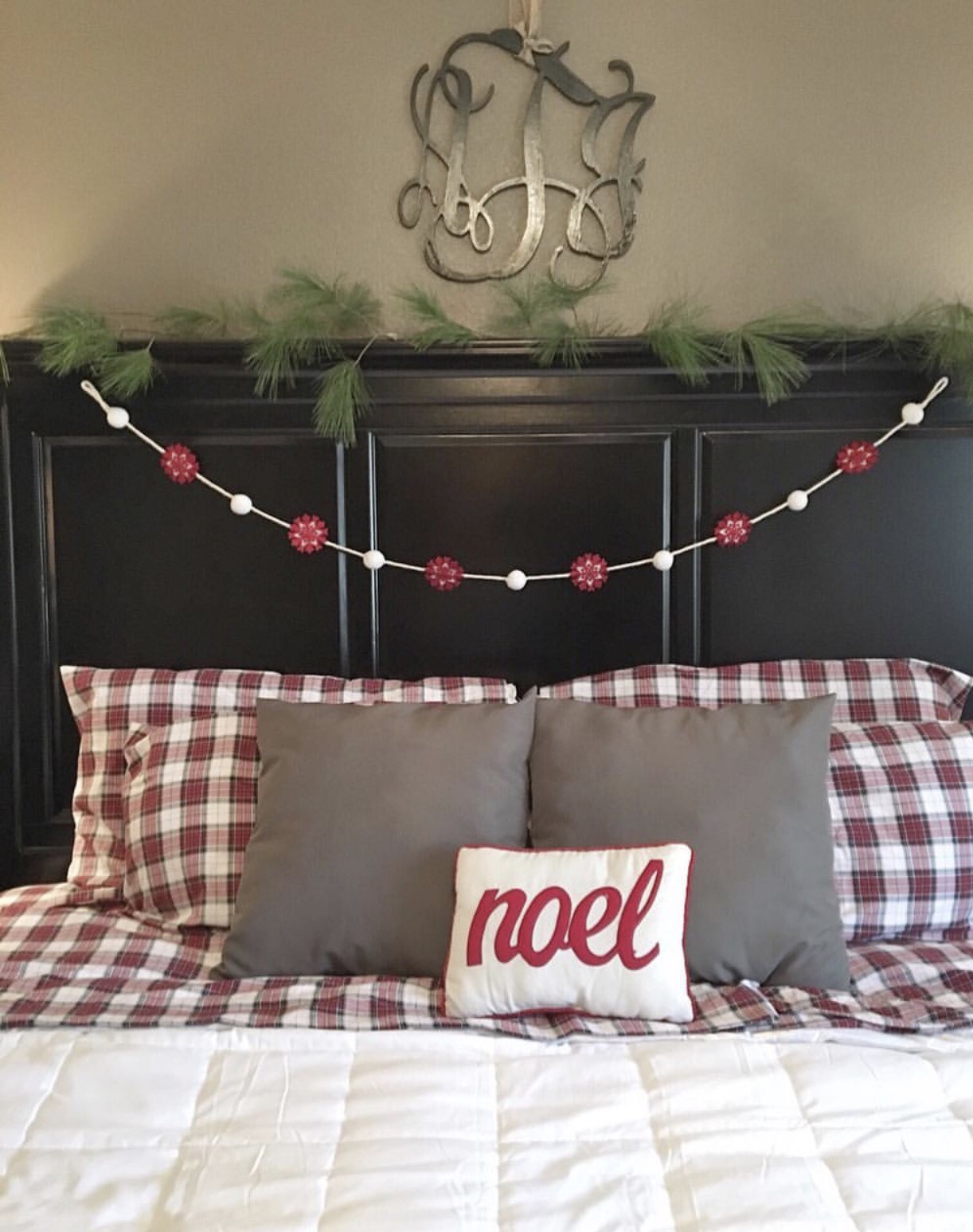 Christmas Bedroom Decor