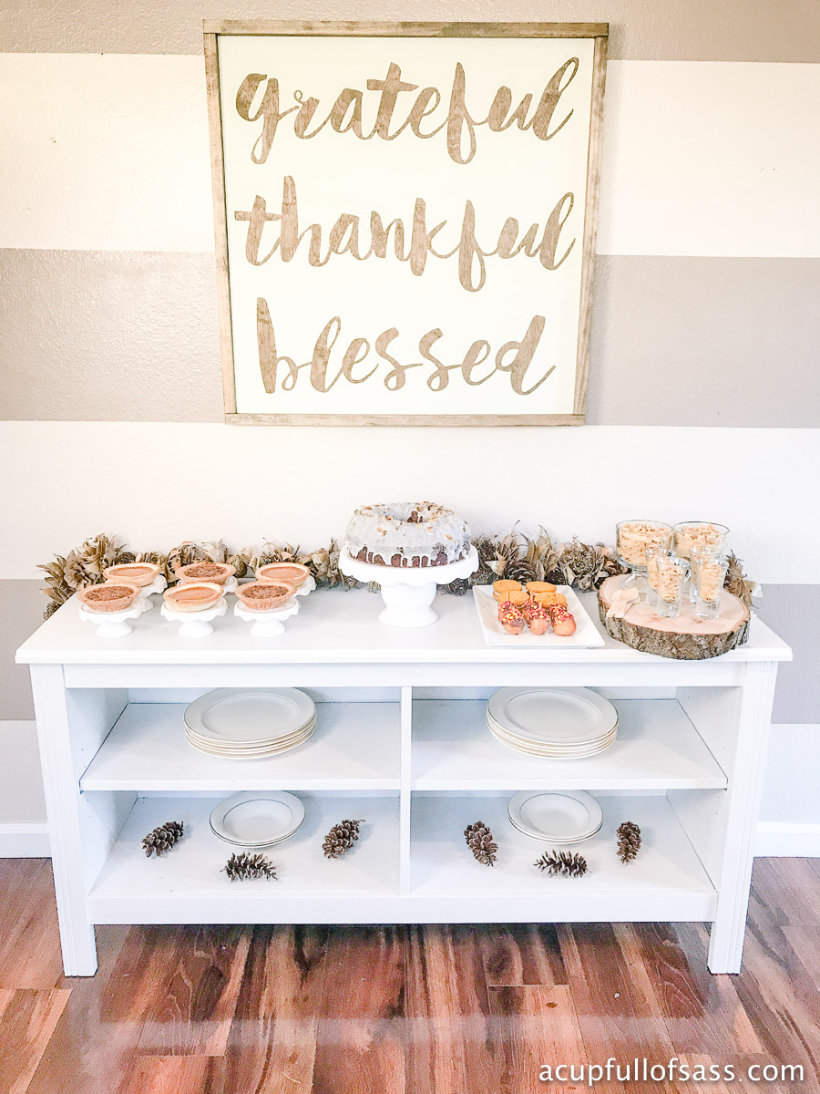 Thanksgiving Dessert Table