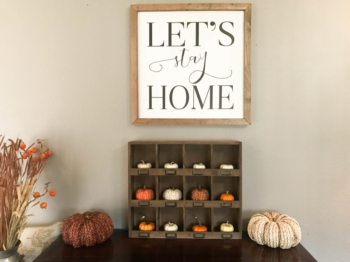 Fall Entryway ideas.