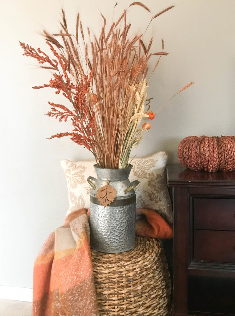 Fall Entryway ideas.