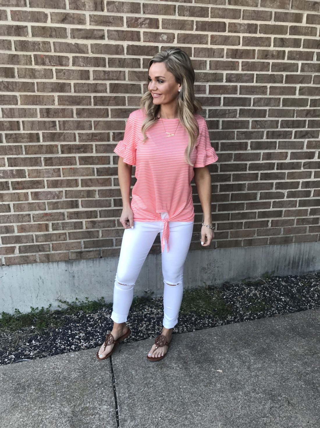 Spring Outfits Amazon Fashion Finds. These cute outfits are from Amazon.
