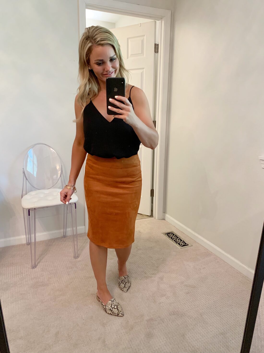 Suede pencil skirt outfit with snake print shoes. 