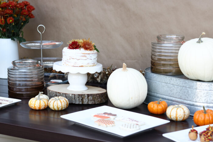 Fall Harvest party table