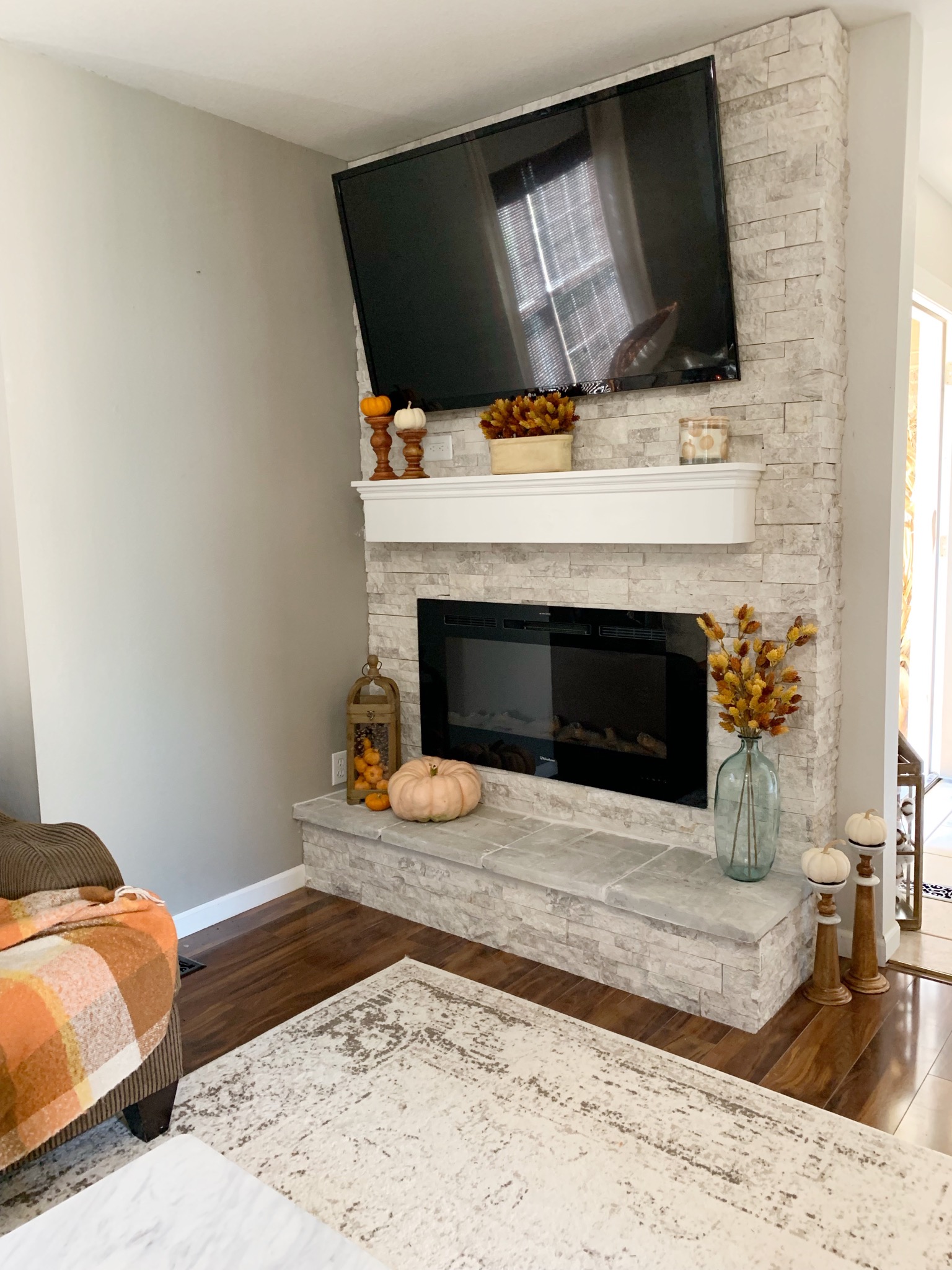 Fall Fireplace Mantel