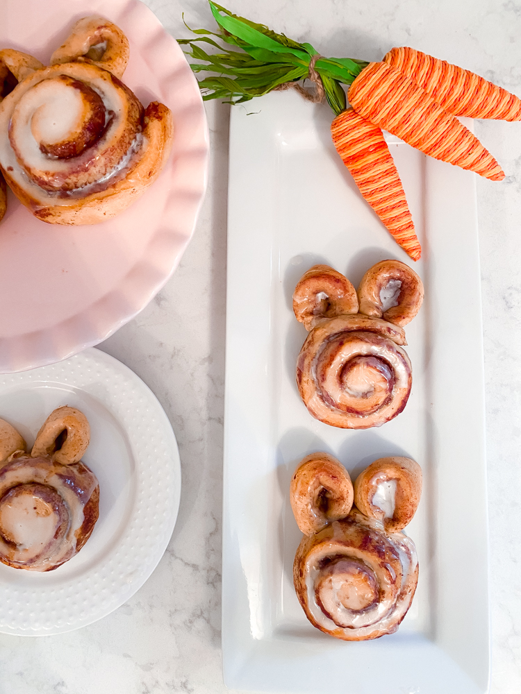 Easy Bunny Cinnamon Rolls.