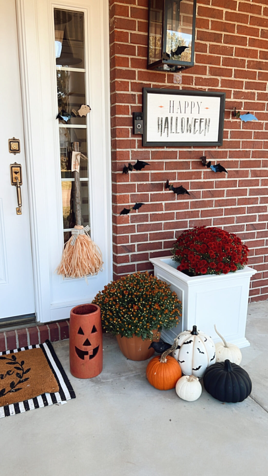 Halloween Front Porch Decorating Ideas